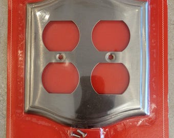 Placa de interruptor doble de latón macizo n.° 104, estilo vintage de los años 80, marca Blue Chip, con acabado niquelado.