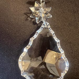 French Pendant Leaf Crystal Prism