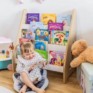 Regał Montessori – organizer na książki i zabawki dla maluchów, nowoczesny, minimalistyczny design zdjęcie 8