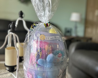 Easter / basket / giant egg / gifts for kids / toys / treats / crafts