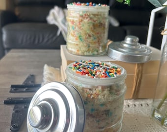 Viral / dot cake / cake / snacks / treats / sprinkles / jar cakes