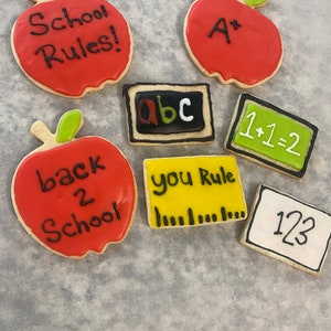 Back to school / decorated cookies / cookies / handmade / school / homemade