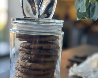 Easter / bunny / cookie jar / gifts / treats / holidays / desserts