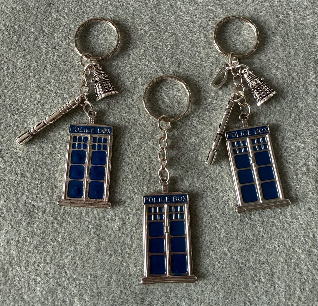 Dr Who Large 50mm Police Box Tardis Keyring With or Without Dalek ...