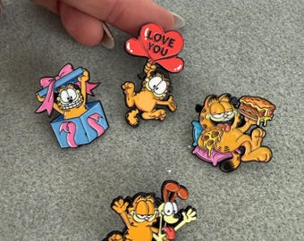 Garfield Character Retro metal enamel pin badge
