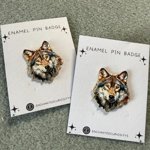 Wolf head  enamel metal  pin badge