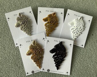 Wolf head celtic metal pin badge