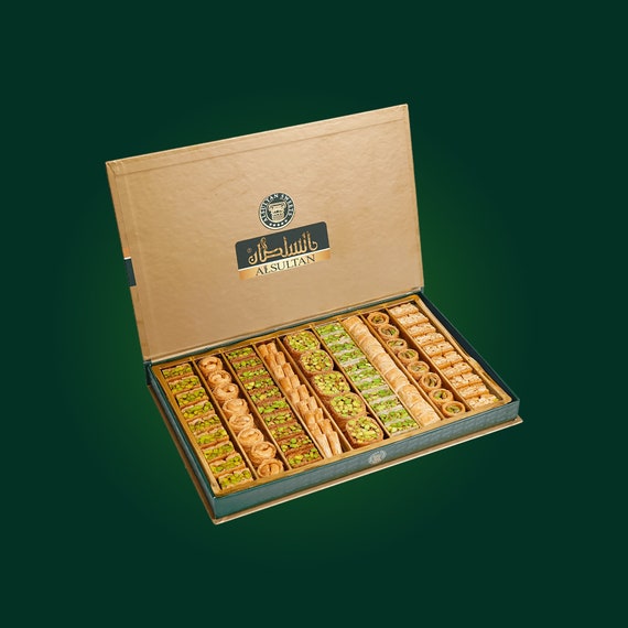 A Luxurious800g/1.76lb Box of Arabic Sweet From Alsultan