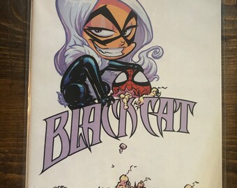 Marvel black cat vol 1 skottie young variant