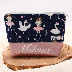 Kulturbeutel Kinder personalisiert • Kulturtasche mit Ballerinas • Windeltasche mit Namen