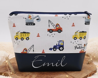 Kulturtasche Kinder personalisiert • Kulturtasche Baby personalisiert • Geschenke zur Geburt mit Namen