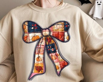Patchwork Pumpkin Sweatshirt: Vintage Quilt-Style Cottagecore Hoodie