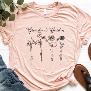 Custom Grandma Birth Month Shirt ,Birth Flowers Shirt With Kids Names, Personalized Mom Shirt, Mother's Day Shirt, Custom Kid's Names Shirt