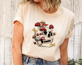 Mushroom Skull Halloween Shirt: Vintage Botanical Plant Tee