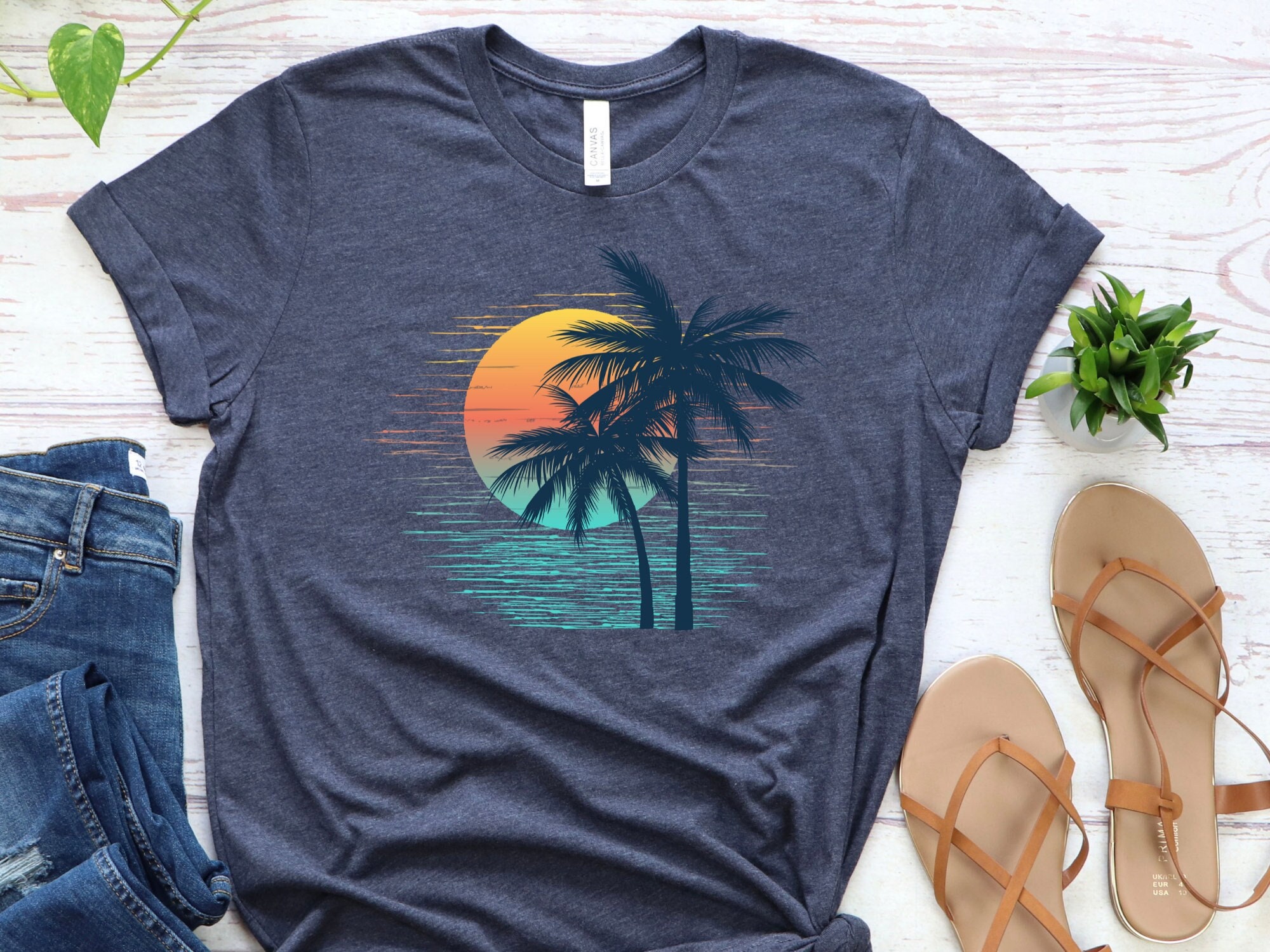 Retro Tropical Sunset T-shirt: Vintage Palm Tree Graphic Tee
