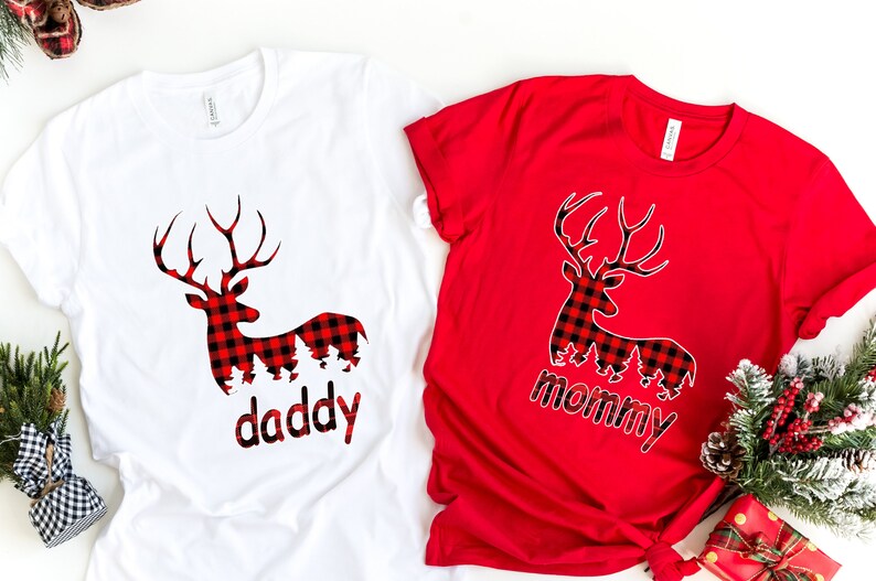 Custom Family Deer Christmas Shirt: Buffalo Plaid Xmas T-Shirt 画像 3