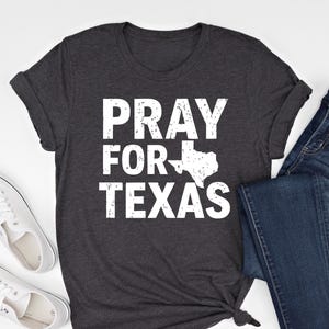 Pray for Texas Shirt: Camp Mystic Flood Relief Tee bild 3