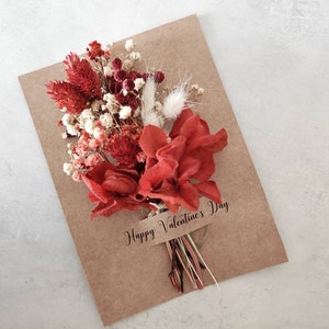 Happy Valentines Day Card l Dried Mini Flower Bouquet / Bomboniere personalizzate / I love you Card / Bridesmaid Proposal Flower Card