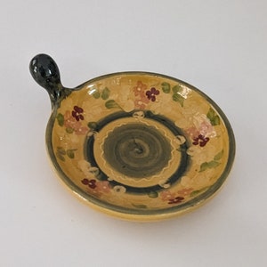 Souleo Painted Yellow, Green, Red on Terracotta Olive Dish 9&quot; Provençal &#39;Pan&#39;