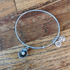 Alex and ani pearl bracelet outlet