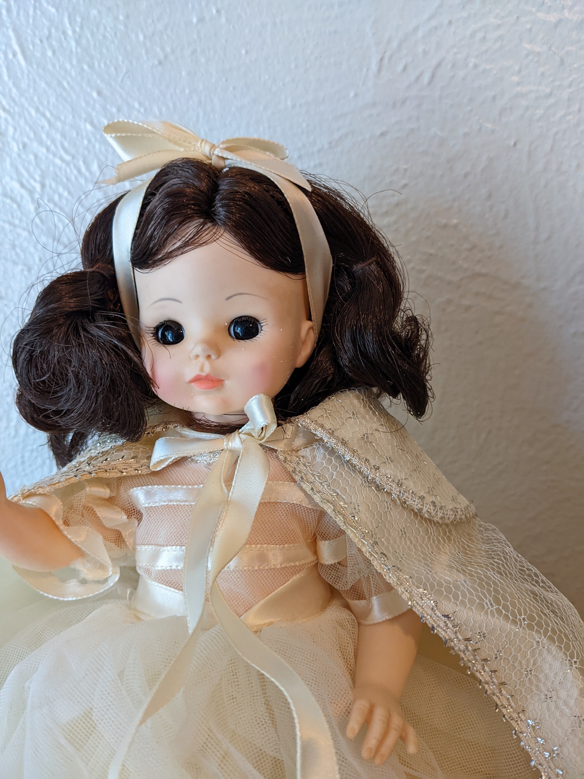 SIGNED! Madame Alexander Snow White 14