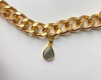 Gold Iridescent Pendant With Extra Thick Chain