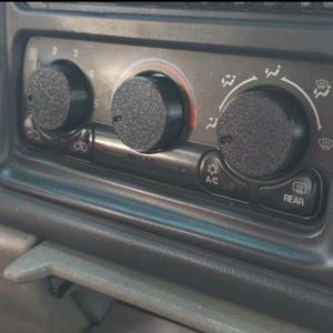 2002 Chevy Tahoe AC Knobs Set Climate Control Replacement Knobs HVAC Control Dial Covers 3D Printed *No Clips Required*