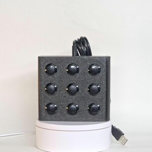 Button box 9 buttons USB for Sim Racing, Flight Simulator Controller (Plug & Play) usb-a wired box