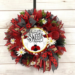 Ladybug Wreath for Front Door, Home Sweet Home Porch Decoration, Door Hanger with Daisies, Kitchen Wall Decor Ladybug, Gift for New Home