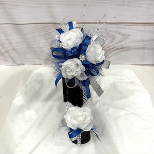 Royal Blue Wrist Corsage and Boutonniere Set for Prom, Blue and White Corsage for Formal Dance, Homecoming Bracelet, Flowers for Anniversary