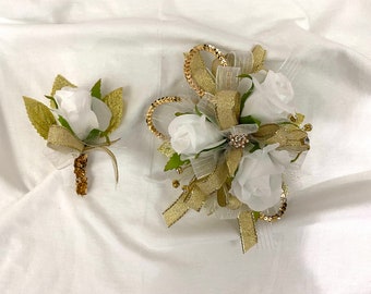 Gold and White Rose Corsage for Prom, Gold Corsage and Boutonniere for School Dance, Gold and White Wrist Corsage for Anniversary