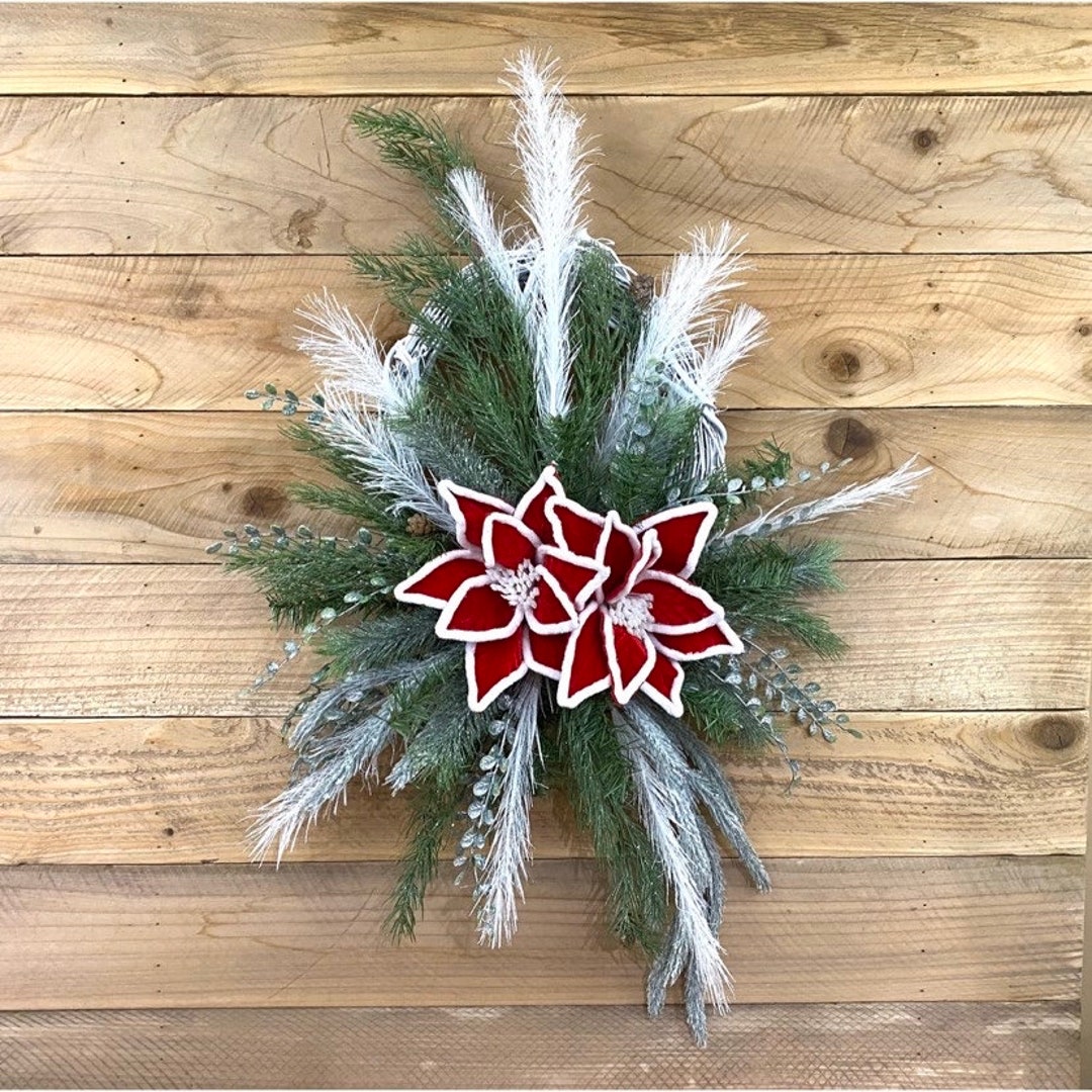 Red and White Christmas Grapevine Wreath for Wall, Floral Holiday Decor ...