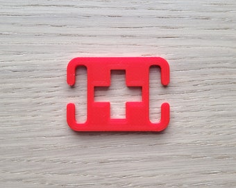 Minimalistic Molle Med Clip