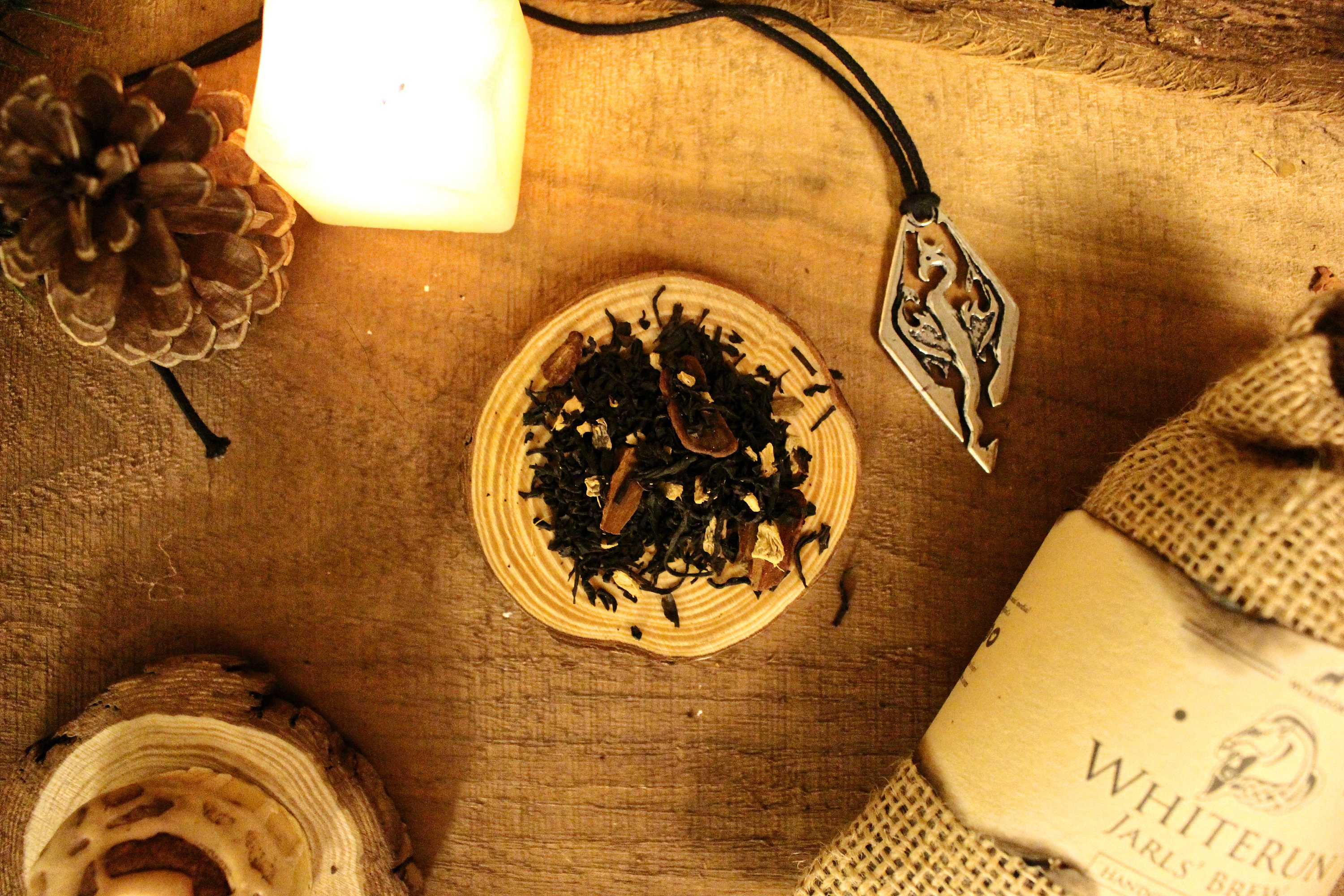 Ik heb 14 vanity sets gemaakt die je hebt aangevraagd, inclusief de laatste  3 boss mask geïnspireerde! Dat was een leuke serie! Misschien maak ik de  volgende keer biome-geïnspireerde wezens of mensen, image size:3000x2000