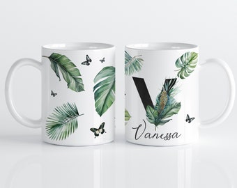 Personalisierte Tasse mit tropischem Monogramm und Namen – Monstera- und Palmblatt-Tasse – personalisierte Geschenkidee – Blumentasse