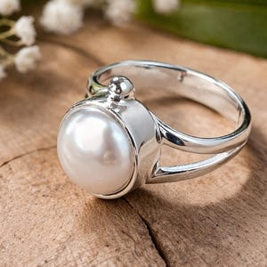 925 Sterling Silver Pearl Ring,  Boho Gemstone Jewelry, Minimalist Pearl Ring, Statement Ring, Elegant Jewelry, Wedding Gift For Women
