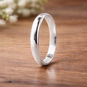 925 Sterling Silver Band Ring, Minimalist Plain Ring, Handmade Simple Wedding Band, Stackable Thin Ring Gift For Her