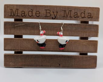 Orecchini - testa di tazza del personaggio del videogioco - Realizzati da Mada