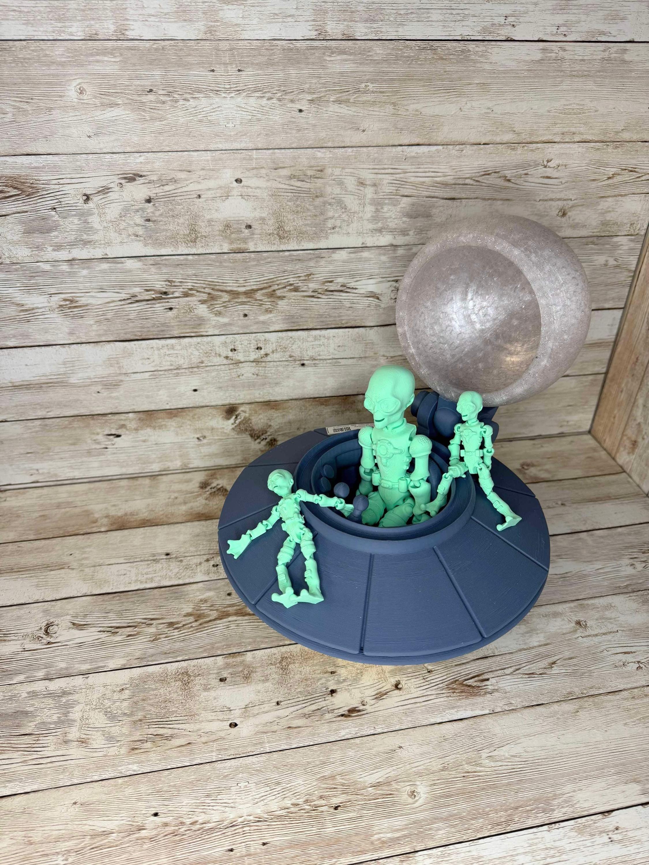 UFO Toy - 3 Sizes Alien Pilot - Intergalactic Space Gift - Etsy