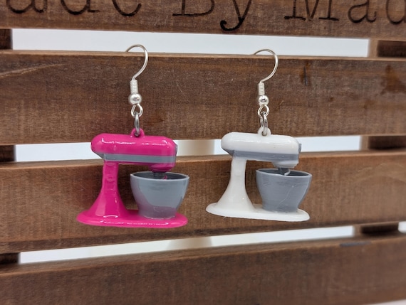 Kitchen Stand Mixer Earrings - Baker Homemaker Chef - Fun Dough and Pastry Jewelry