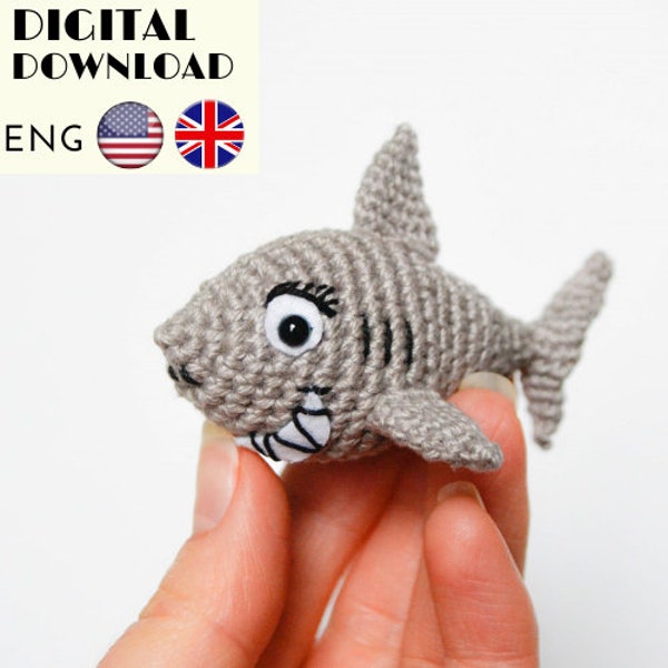 Shark toy crochet pattern - Amigurumi shark pattern - DIY shark crochet keychain - LaCigogne design - ENGLISH pattern