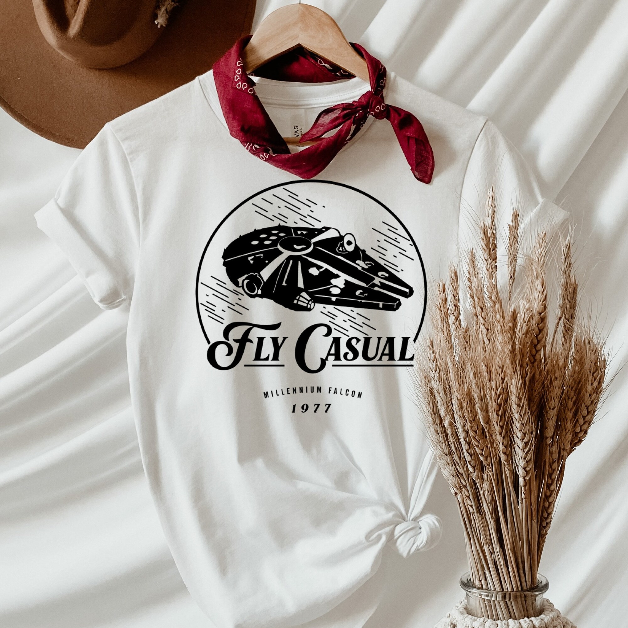 Fly Casual Millennium Falcon Star Wars T-Shirt Fly Casual Millennium Falcon Star Wars T-Shirt