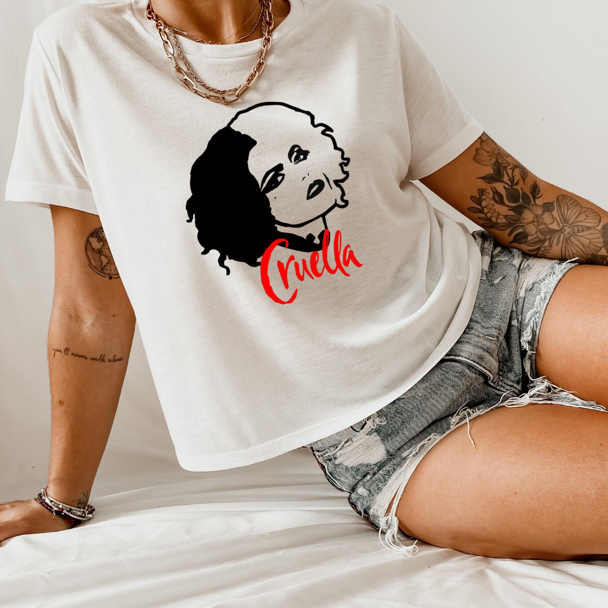 Discover Camiseta Cruella de Vil 101 Dalmatas Perros Vintage para Hombre Mujer