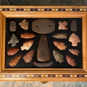 Indian Artifacts Collection Of Arrowheads Mississippi ESTATE 9”x12” Frame