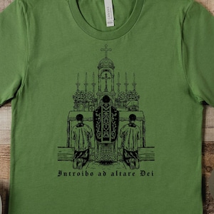 Latin Mass Introibo ad altare Dei Graphic Catholic Unisex Tee