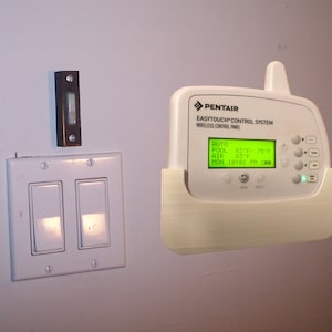 Pentair Easy Touch Controller/Remote Holder Wall Mount