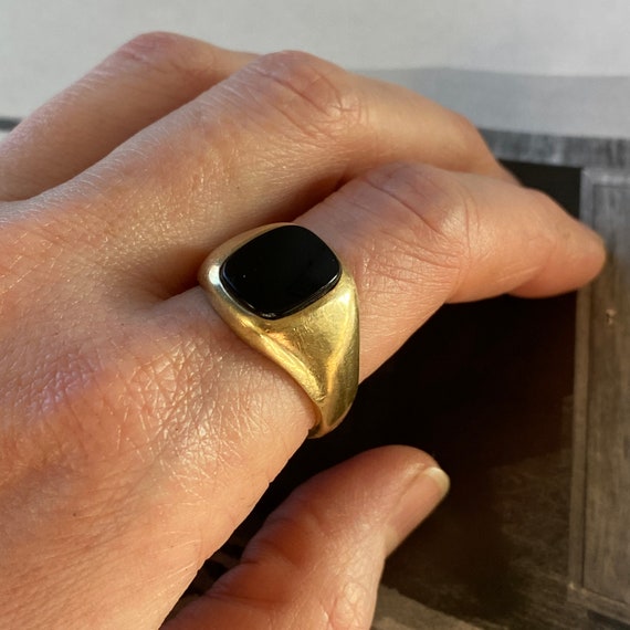 Vintage Onyx Signet Ring - image 2