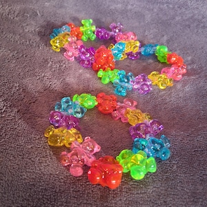 Pulsera de cuentas de osito de goma hecha a mano