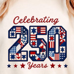 250 jaar imitatie gewatteerde afbeelding, png PNGEgg| Volkskunst patriottisch shirtontwerp| Viering op 4 juli, PNG| Rood wit blauw patchworkstijl| VS 250e