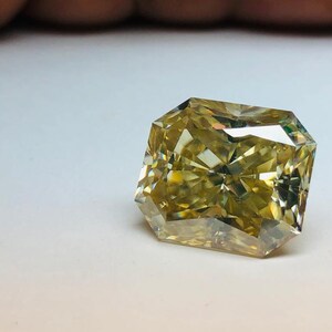 Gelbe strahlende Form Moissanit Diamant 6,45 CT Ausgezeichneter Schnitt, bester Qualität anderer Schmuck, Herstellung für Ring, Schmuck